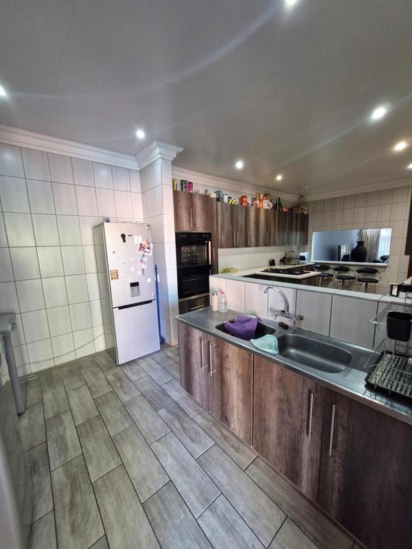 4 Bedroom Property for Sale in Vryburg North West